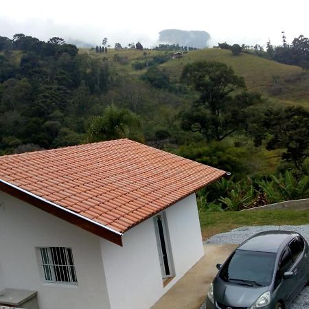 Cantinho Da Divina Paz São Bento do Sapucaí Extérieur photo